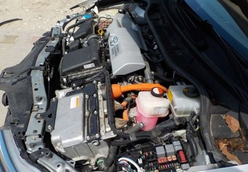 Toyota Auris II 2016 Toyota Auris Okazja 1.8 Hybryda 100KM, zdjęcie 4