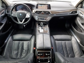 BMW Seria 7 G11-G12 2020 BMW Seria 7 740i, 2020r., 3.0L 3.0 Benzyna 335KM, zdjęcie 6