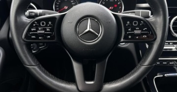 Mercedes Klasa C W205 Limuzyna Facelifting 1.6 C180 156KM 2019 Mercedes-Benz Klasa C SalonPL AVANTGARDE Od Dealera LED Kamera Tempomat Ca, zdjęcie 13