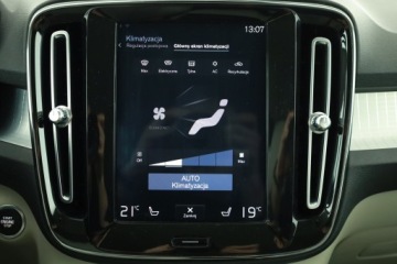Volvo XC40 Crossover 2.0 D3 150KM 2019 Volvo XC40 D3, Salon Polska, Serwis ASO, Automat, zdjęcie 11