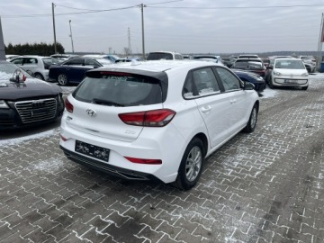 Hyundai i30 III Hatchback Facelifting 1.5 DPI 110KM 2022 Hyundai i30 1.5l Klimatyzacja czujniki park., zdjęcie 1