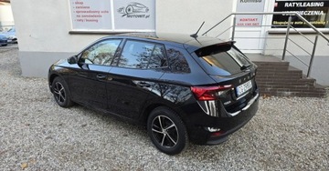 Skoda Fabia IV 2023 Skoda Fabia 1,0 benzyna 65 KM klima Full LED zarejestrowany 7 tys km 65KM, zdjęcie 3