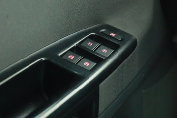 Volkswagen Polo IV Hatchback 1.2 i 54KM 2005 VW Polo 1.2, Klima, zdjęcie 11