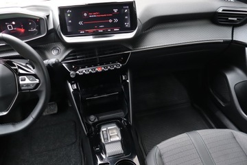 Peugeot 2008 II SUV 1.2 PureTech 130KM 2023 Peugeot 2008 1.2 PureTech, Salon Polska, zdjęcie 7