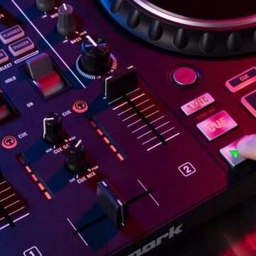 КОНТРОЛЛЕР NUMARK MIXTRACK PLATINUM FX