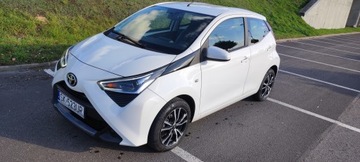 Toyota Aygo II Hatchback 3d Facelifting 1.0 VVT-i 72KM 2021 TOYOTA AYGO X-PLAY niski przebieg!