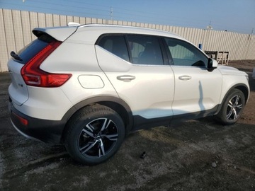 Volvo XC40 2023 Volvo XC 40 2023 VOLVO XC40 PLUS 2.0 Benzyna 194KM, zdjęcie 5