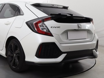 Honda Civic X Hatchback 5d 1.0 VTEC Turbo 129KM 2017 Honda Civic 1.0 VTEC Turbo, Salon Polska, zdjęcie 20