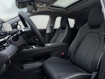 Omoda 5 1.6 T-GDI 147KM 2025 Omoda 5 NF Blood Red, zdjęcie 8