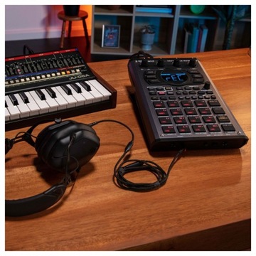 Roland SP-404MKII Creative Sampler ОБНОВЛЕНИЕ V4.04