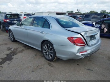 Mercedes Klasa E W213 2020 Mercedes-Benz Klasa E 450 4Matic 2020 3.0l 3.0 Benzyna 362KM, zdjęcie 3