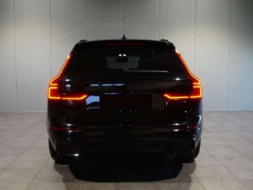 Volvo XC60 II 2025 VOLVO XC60 B5 AWD Ultra Black Edition Suv 2.0 (264KM) 2025, zdjęcie 2