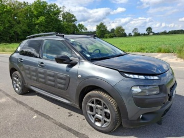 Citroen C4 Cactus Crossover Facelifting 1.6 BlueHDi 99KM 2017 Citroen C4 Cactus 1.6 Hdi 188tyskm