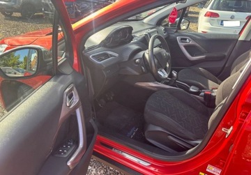 Peugeot 2008 I SUV 1.2 PureTech 82KM 2015 Peugeot 2008 1.2B solar ksiazka zadbany 1.2 Benzyna 82KM, zdjęcie 23