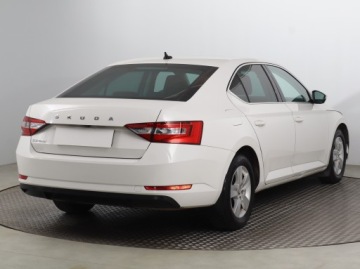 Skoda Superb III 2019 Skoda Superb 1.6 TDI, Automat, Navi, Klima, zdjęcie 4