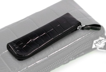 Кожаный пенал для ручек - имитация кожи крокодила.