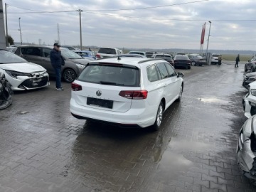 Volkswagen Passat B8 Variant Facelifting 2.0 TDI SCR 150KM 2020 Volkswagen Passat Variant Automat Podgrzewanie, zdjęcie 1