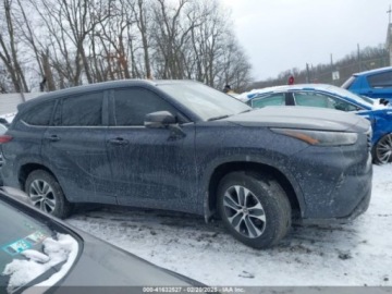 Toyota Highlander III 2023 Toyota Highlander 2023r., 2.4L 2.4 Benzyna 265KM, zdjęcie 4