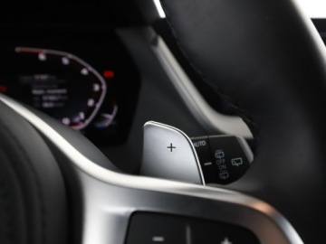 BMW Seria 1 F40 Hatchback M 2.0 M135i 306KM 2022 BMW 135 FV23% M135i 306KM Navi Czujniki przód i, zdjęcie 36