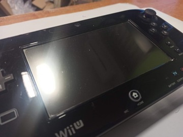 NINTENDO WII U 32 ГБ + ГЕЙМПАД + 4 ИГРЫ + 2 ПУЛЬТА WII PLUS + 2 ГРУШИ!!!