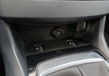 Peugeot 2018 Peugeot 308 SW 1.5 BlueHDi Active 130 KM 1.5 Diesel 130KM, zdjęcie 29