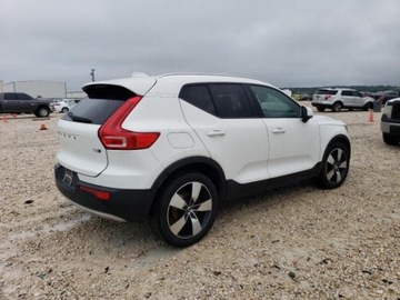 Volvo XC40 2020 Volvo XC 40 Volvo XC40 T5 Momentum 2.0 Benzyna 252KM, zdjęcie 5