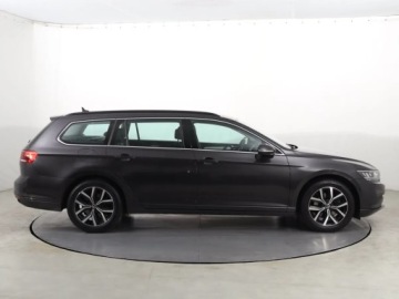 Volkswagen Passat B8 Variant Facelifting 1.5 TSI EVO 150KM 2020 VW Passat 1.5 TSI, Salon Polska, Serwis ASO, zdjęcie 5