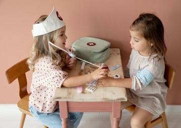 НАБОР МАЛЕНЬКОГО ГОЛЛАНДСКОГО ДОКТОРА С ЧЕМОДАНОМ