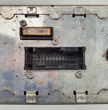 МУЛЬТИМЕДИЙНАЯ СТАНЦИЯ CD GPS BLAUPUNKT 8618841994