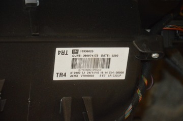 OPEL ASTRA J RADIÁTOR KOMPLETNÍ EU 13338025