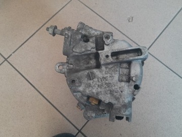 CHRYSLER PACIFICA 2017- 3.6 КОМПРЕССОР P68225206AA