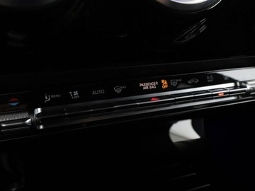 Mercedes CLA C118/X118 Shooting Brake Plug-In 1.3 250e 218KM 2023 Mercedes CLA 250 PHEV full LED skóra/alcantara, zdjęcie 28