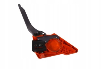 КРЫШКА ЦЕПИ ТОРМОЗНАЯ OLEO-MAC GSH400 GSH40