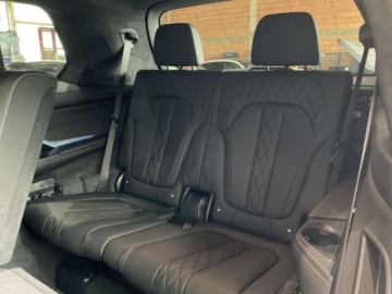 BMW X7 SUV M Facelifting 4.4 M60i 530KM 2026 BMW X7 M60i xDrive Suv 4.4 (530 KM) 2026, zdjęcie 12