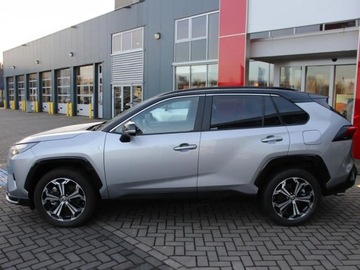 Toyota RAV4 V SUV Plug-In Facelifting 2.5 Hybrid Dynamic Force 306KM 2025 Od ręki - Selection 2.5 Plug-In Hybrid 306KM | Tempomat adaptacyjny!, zdjęcie 1