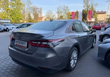 Toyota Camry IX Sedan 2.5 Hybrid Dynamic Force 218KM 2021 Toyota Camry salon Polska, FV-VAT 23, serwis ASO, Gwarancja 2.5 Hybryda, zdjęcie 27