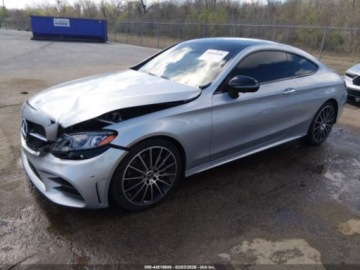 Mercedes Klasa C W206 2023 Mercedes-Benz Klasa C 300 Coupe 2023, 2.0L R4 255KM, auto odpala i jezdzi,, zdjęcie 2