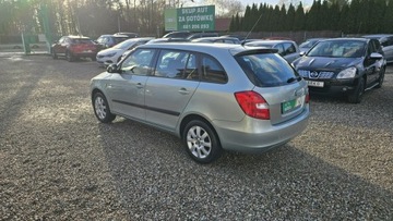 Skoda Fabia II Kombi 1.4 i 16V 85KM 2010 Škoda Fabia Skoda Fabia serwisowany, polski, zdjęcie 1