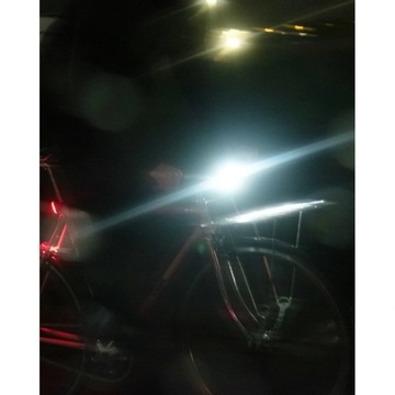 Велосипедный фонарь Knog Blinder 200 лм USB