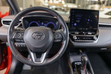 Toyota Corolla XII TS Kombi Facelifting 2.0 Hybrid Dynamic Force 196KM 2023 Toyota Corolla 2.0 Hybrid GR Sport Dynamic 2.0 Hybryda 197KM, zdjęcie 35