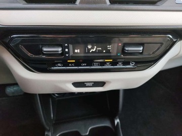 Suzuki Swift VII 1.2 DualJet mild Hybrid 82KM 2024 Suzuki Swift 1.2 Hybryda 83KM, zdjęcie 25