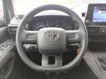 Toyota Proace II 2023 Toyota PROACE CITY VERSO 1.5 D-4D Business 1.5D4D, zdjęcie 15