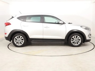 Hyundai Tucson III SUV 2.0 CRDI 136KM 2017 Hyundai Tucson 2.0 CRDi, Salon Polska, Serwis ASO, zdjęcie 5