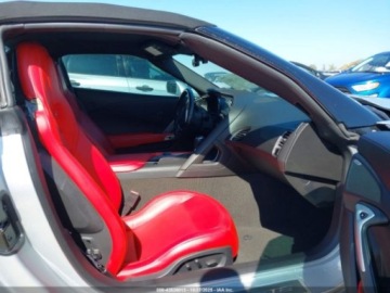Chevrolet Corvette C7 2016 Chevrolet Corvette Stingray 2016 6.2 Benzyna 460KM, zdjęcie 9