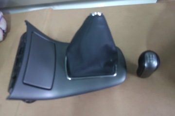 TOYOTA AVENSIS T25 GAŁKA MIESZEK RAMKA 5 BIEGÓW EUR 03-06