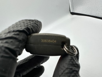 KLÍČ KLÍČEK OVLÁDAČ VOLVO C30 S40 V50 C70 30638404