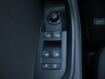 Skoda Superb III Kombi Facelifting 2.0 TSI 190KM 2020 Skoda Superb 2.0 TSI, Salon Polska, 1. Właściciel, zdjęcie 20