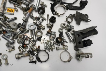 YAMAHA FZ1 1000 N FAZER RN16 06-15 БОЛТЫ ВИНТЫ