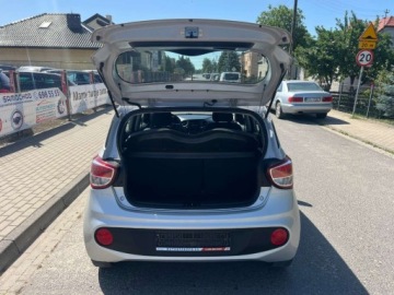Hyundai i10 II Hatchback Facelifting 1.0 Kappa 66KM 2017 Hyundai i10 Klimatyzacja El.Szyby Radioodtwarzacz Centralny Zamek Serwisow, zdjęcie 17