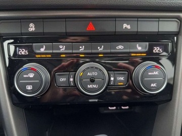Volkswagen T-Roc I SUV 1.5 TSI ACT 150KM 2021 Volkswagen T-Roc TSI 150KM Advance ACC BlindSPOT Beats Audio Digital Co, zdjęcie 23